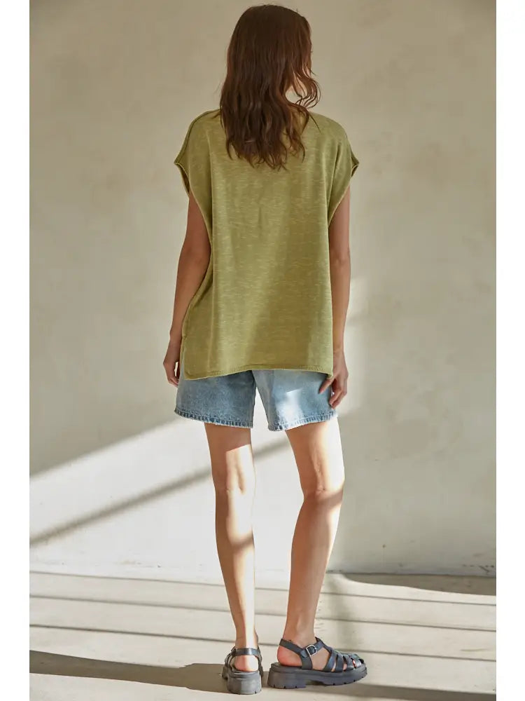 Knit V Neck Sleeveless Top