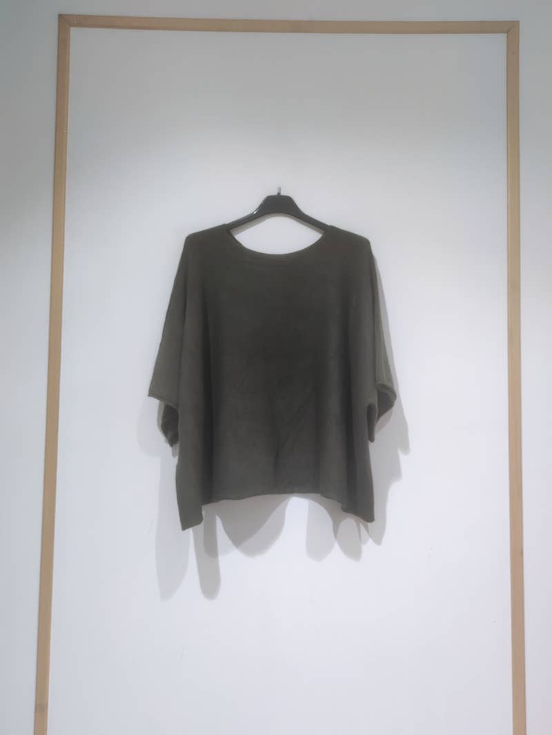 Light Knit Sweater