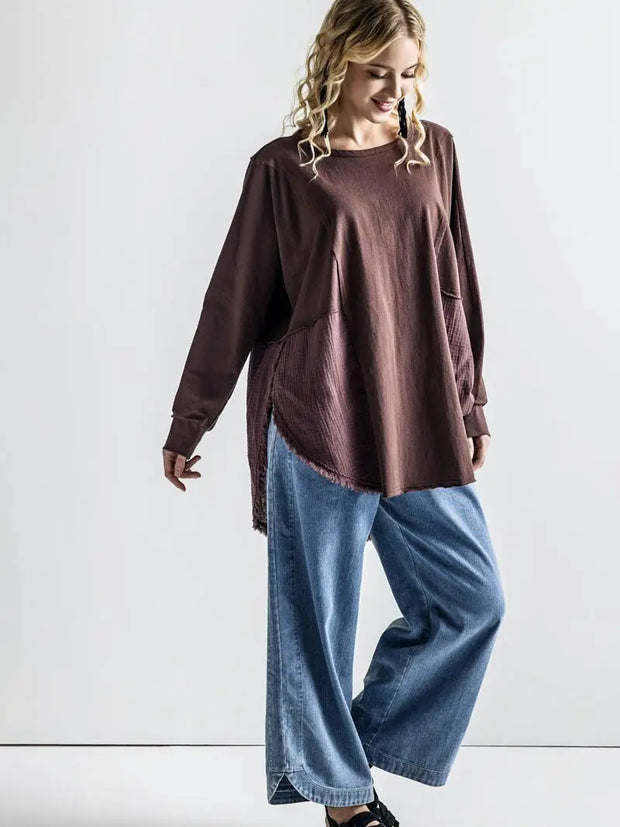 Comfy Side Slit Contrast Top