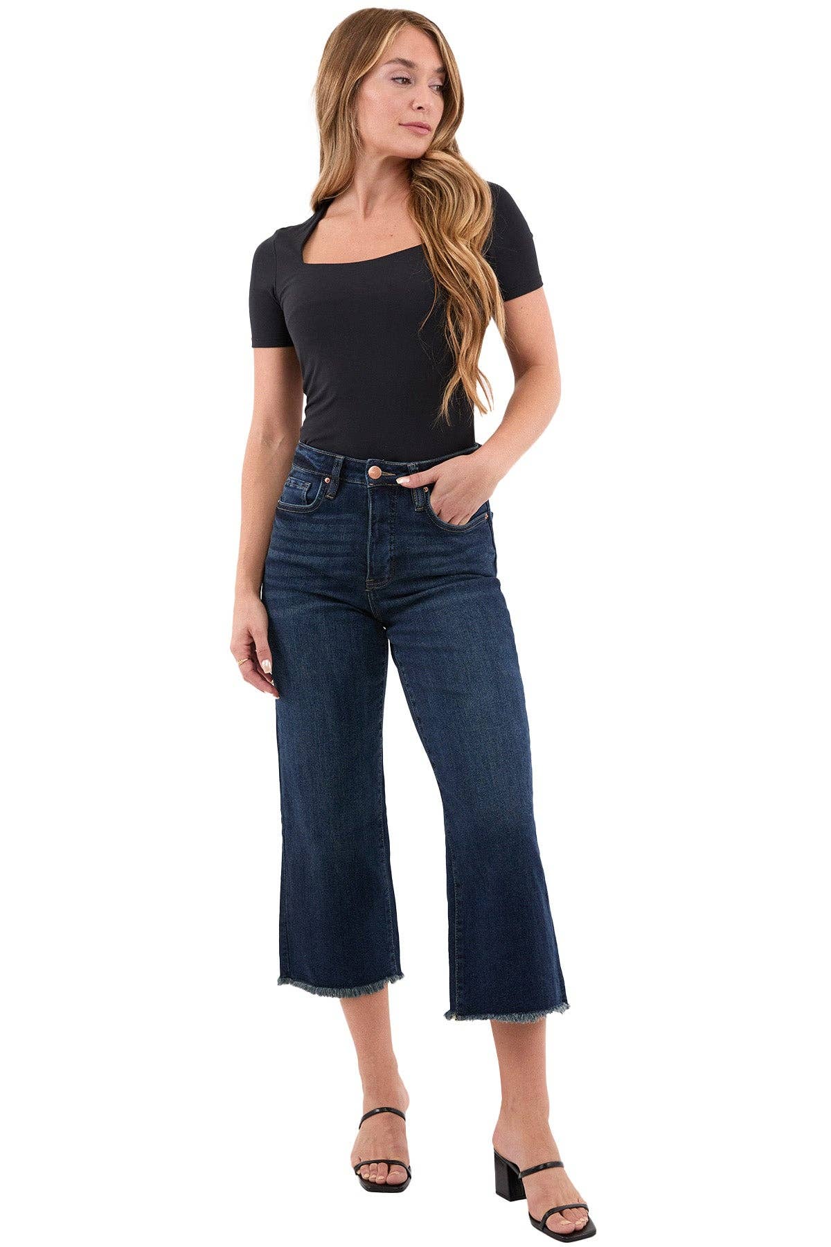 High Rise Wide Leg Frayed Jeans