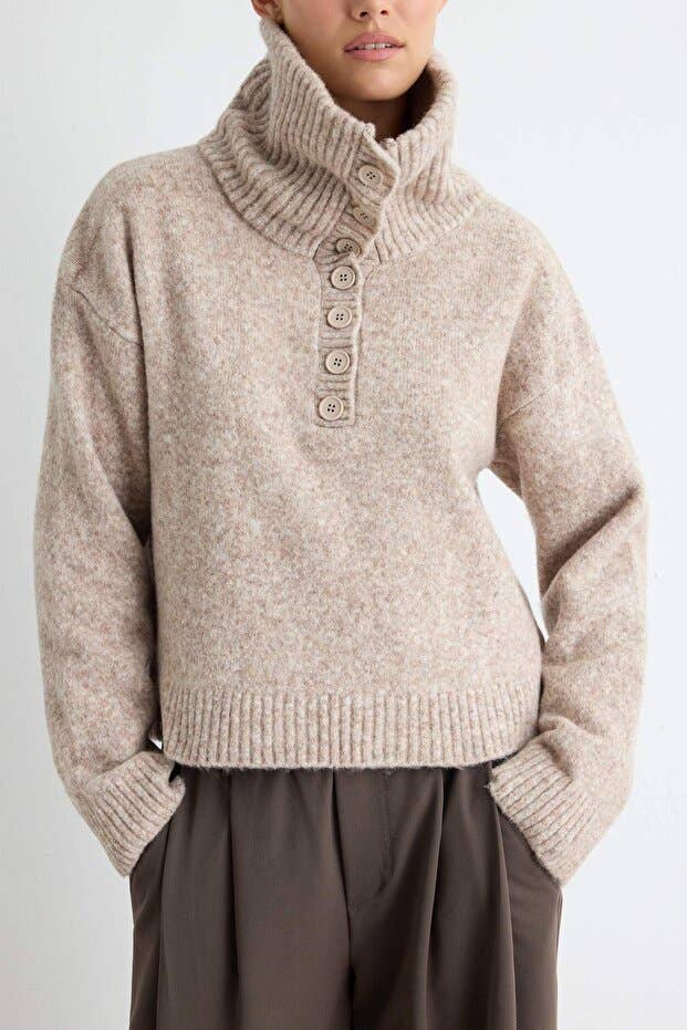 The Lidya Pullover