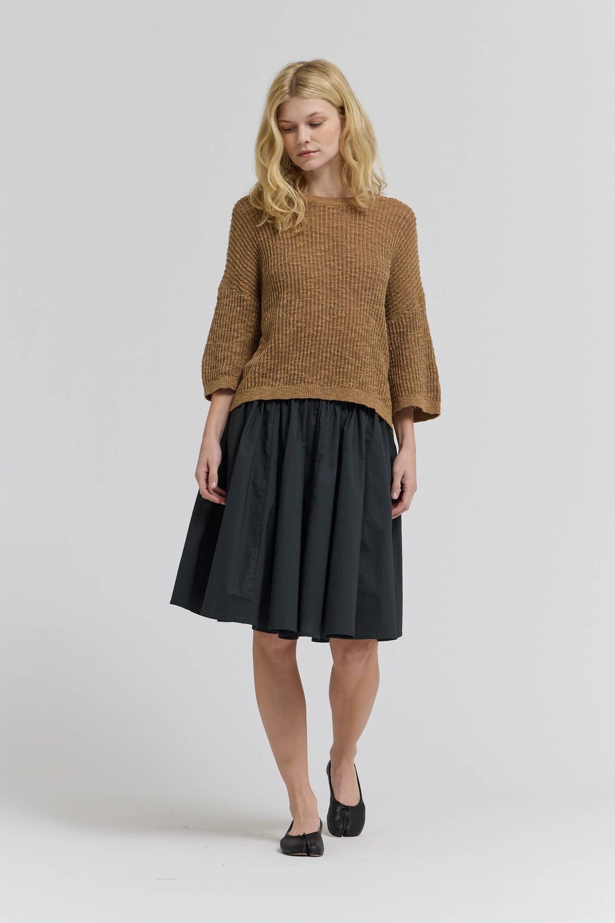 Textured Knit Sleeved Sweater