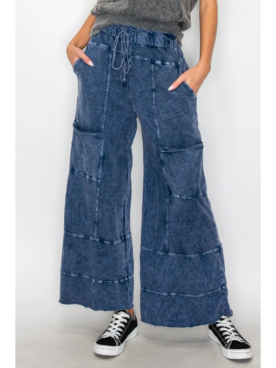 Mineral Wash Wide Leg Cargo Pants