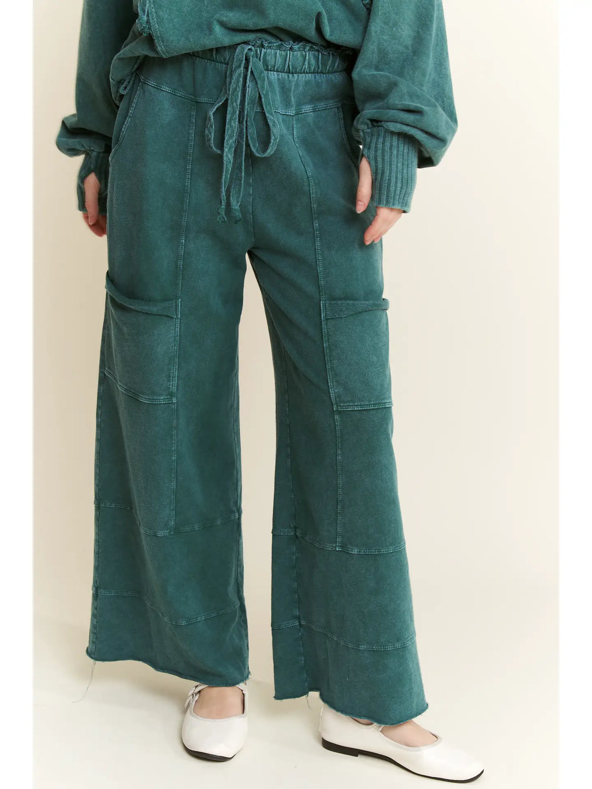 Mineral Wash Wide Leg Cargo Pants
