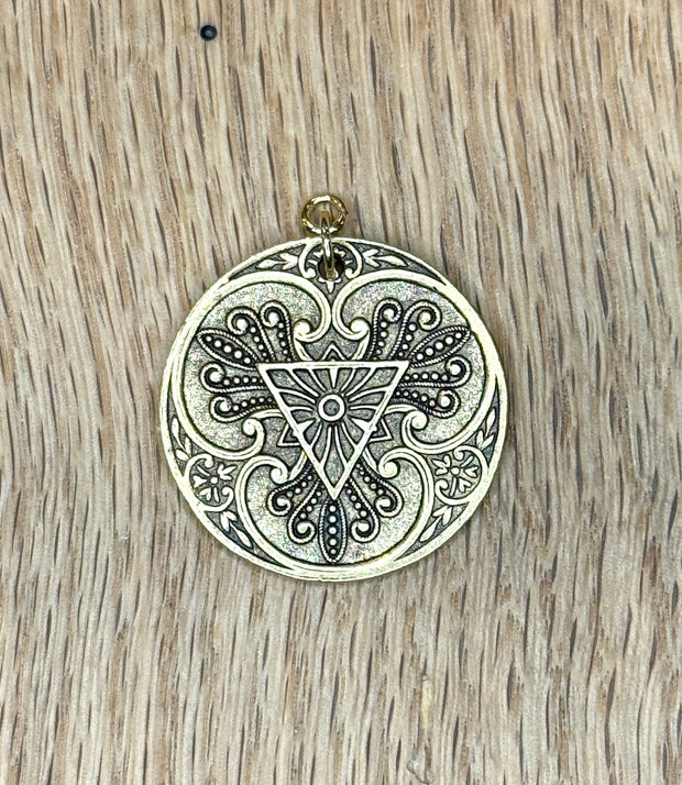 Charm Bar Charms - Exclusive Vintage Cast Pendant