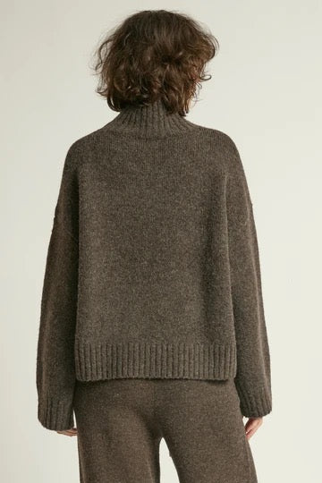 Oversized Mockneck Sweater
