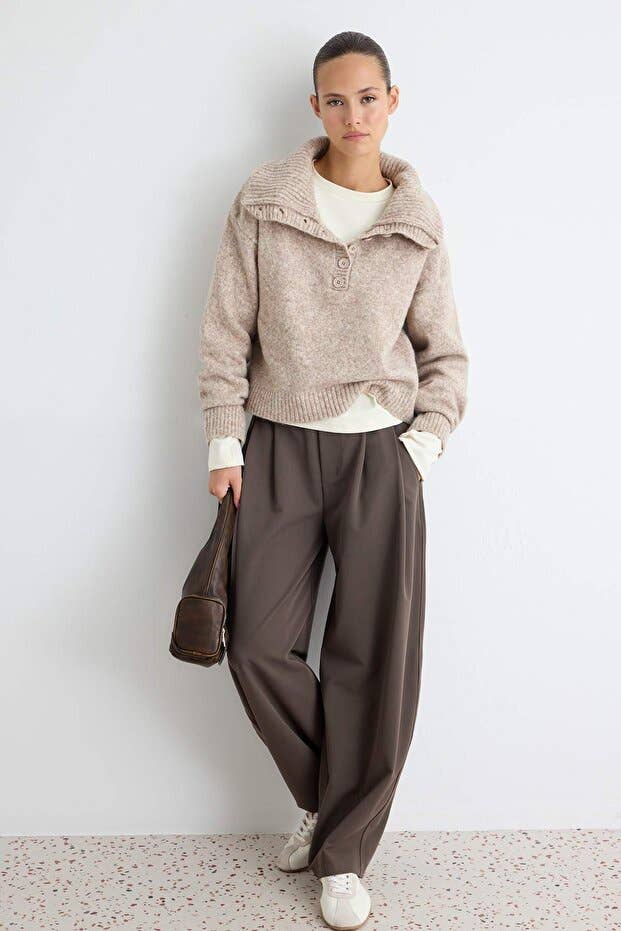 The Lidya Pullover