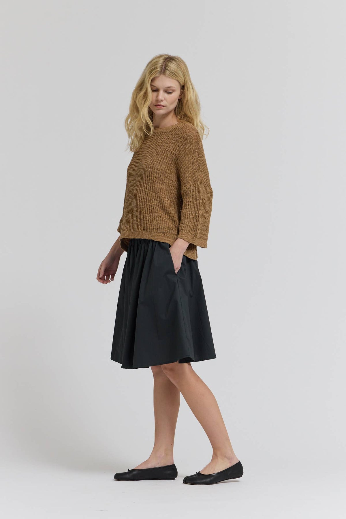 Textured Knit Sleeved Sweater