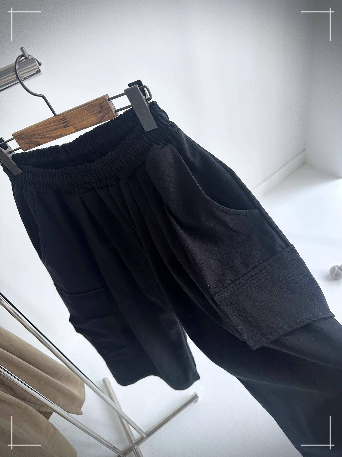 Wide-Leg Cotton Twill Cargo Culottes