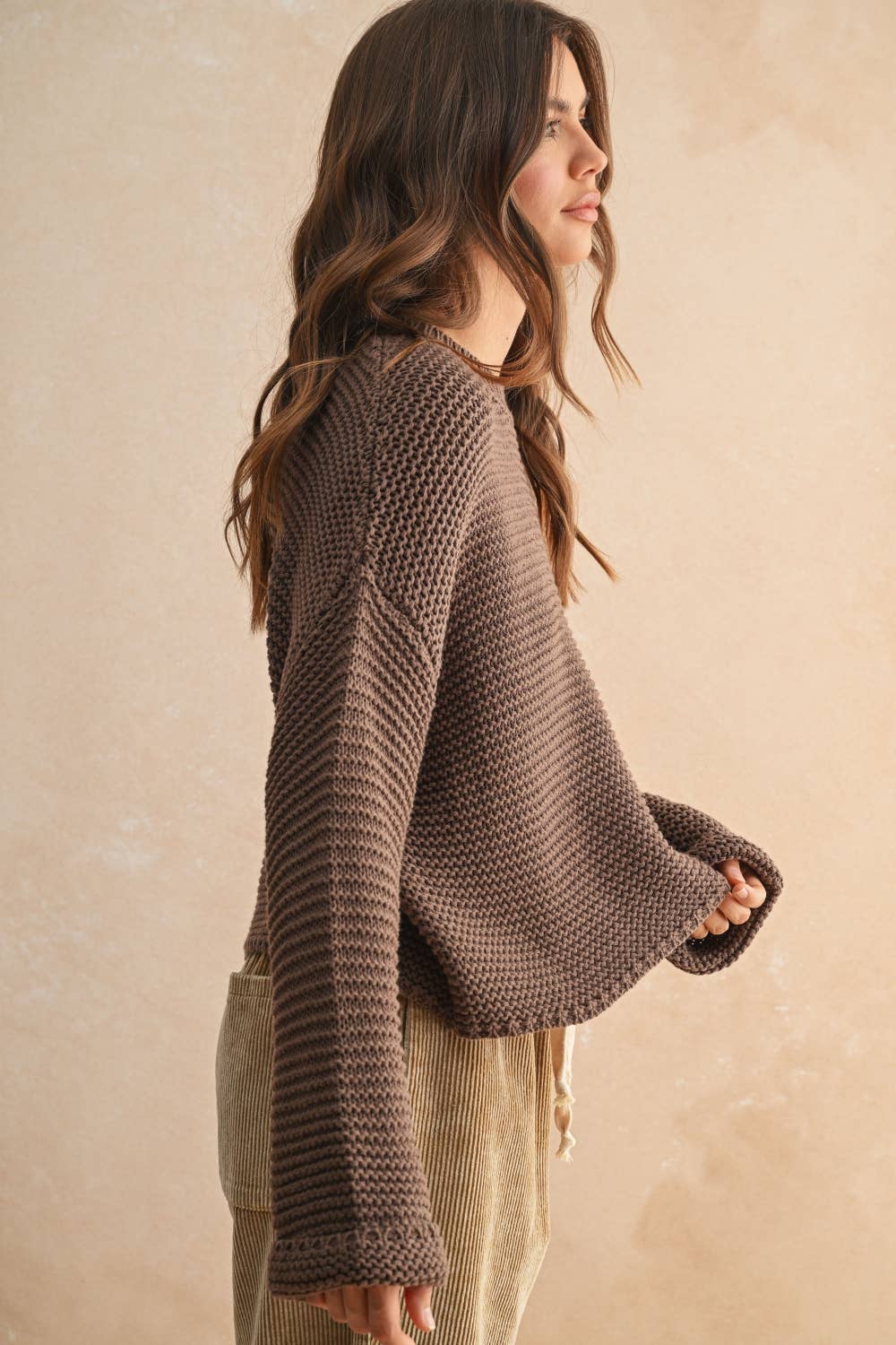 Round Neck Textured Sweater