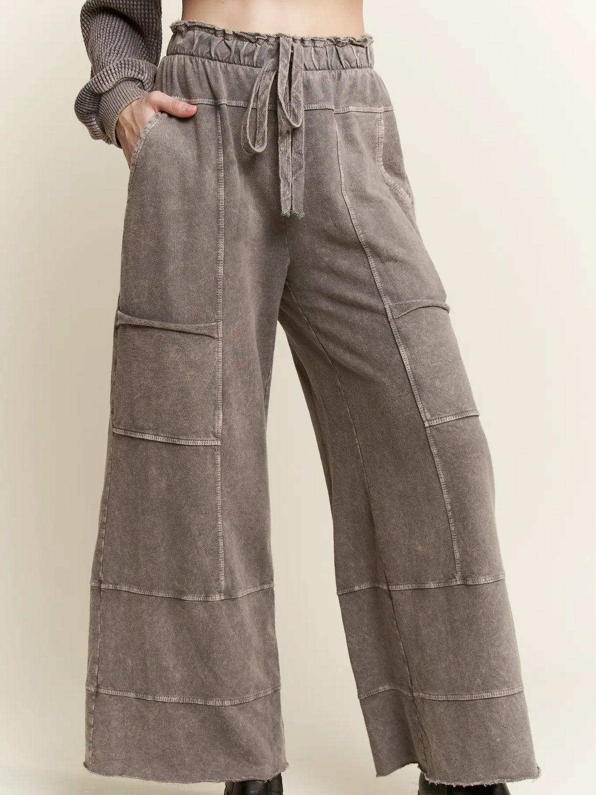 Mineral Wash Wide Leg Cargo Pants